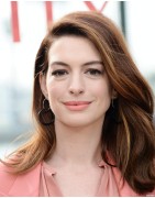Anne HATHAWAY