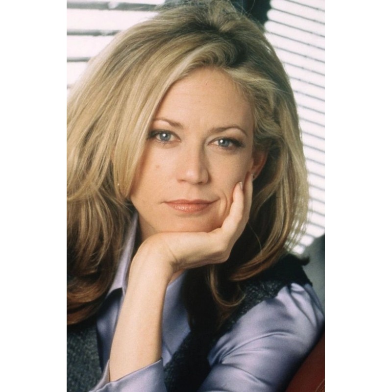 Ally WALKER
