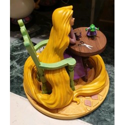 Disney Figurine Raiponce Tangled Disneyland Paris