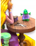 Disney Figurine Raiponce Tangled Disneyland Paris