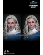 Hot Toys MMS824 Les 4 Fantastiques Premiers Pas Collectible Set 16 Invisible Woman and H.E.R.B.I.E. 16-28cm