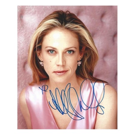 Autographe d'Ally WALKER