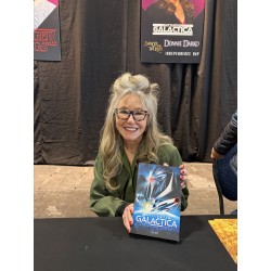 Autographe de Mary McDonnell