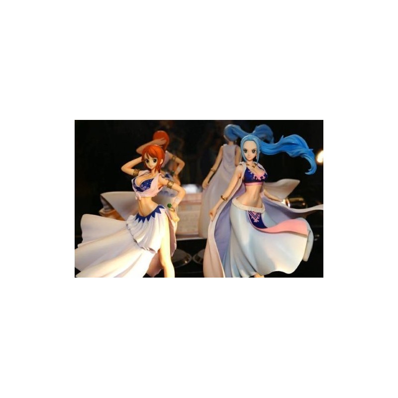 One Piece DX GIRLS SNAP COLLECTION1 Nami, Vivi whole set of 2 One Piece DX GIRLS SNAP COLLECTION1 Nami, Vivi whole set of 2