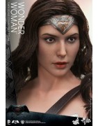 Hot Toys MMS359 Batman v Superman L'Aube de la Justice Wonder Woman Gal Gabot 1/6 Collectible Figurine 29cm