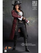 Hot Toys MMS181 Pirates des Caraïbes et la Fontaine de Jouvence Angelica Penelope Cruz 1/6 Collectible Figurine 28cm