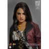 Hot Toys MMS181 Pirates des Caraïbes et la Fontaine de Jouvence Angelica Penelope Cruz 1/6 Collectible Figurine 28cm