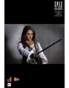 Hot Toys MMS181 Pirates des Caraïbes et la Fontaine de Jouvence Angelica Penelope Cruz 1/6 Collectible Figurine 28cm