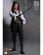 Hot Toys MMS181 Pirates des Caraïbes et la Fontaine de Jouvence Angelica Penelope Cruz 1/6 Collectible Figurine 28cm