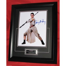 Autographe de Daisy RIDLEY SIGNED "STAR WARS FORCE AWAKENS" PROMO FRAMED AUTHENTIC AUTOGRAPH