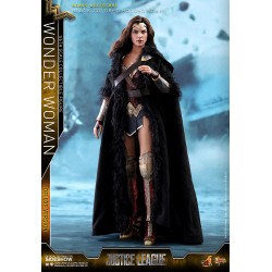 Hot Toys MMS451 Justice League Wonder Woman Gal Gadot Deluxe Version 1/6 Collectible Figurine 29cm