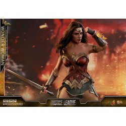 Hot Toys MMS451 Justice League Wonder Woman Gal Gadot Deluxe Version 1/6 Collectible Figurine 29cm