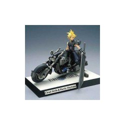 Résine de Final Fantasy VI de Cloud avec sa moto Daytona
