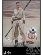 Hot Toys MMS337 Star Wars VII 7 The Force Awakens BB-8 & Rey ( Daisy Ridley ) 1/6 Collectible Figurines Set