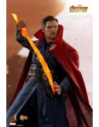 Hot Toys MMS484 Avengers Infinity War Docteur Strange Benedict Cumberbatch 1/6 Collectible Figurine 31cm