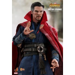 Hot Toys MMS484 Avengers Infinity War Docteur Strange Benedict Cumberbatch 1/6 Collectible Figurine 31cm