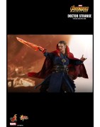Hot Toys MMS484 Avengers Infinity War Docteur Strange Benedict Cumberbatch 1/6 Collectible Figurine 31cm