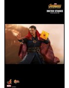 Hot Toys MMS484 Avengers Infinity War Docteur Strange Benedict Cumberbatch 1/6 Collectible Figurine 31cm