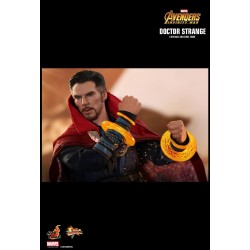 Hot Toys MMS484 Avengers Infinity War Docteur Strange Benedict Cumberbatch 1/6 Collectible Figurine 31cm