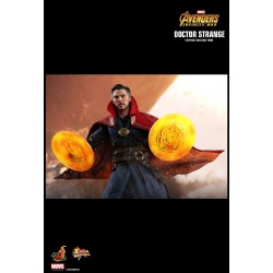 Hot Toys MMS484 Avengers Infinity War Docteur Strange Benedict Cumberbatch 1/6 Collectible Figurine 31cm