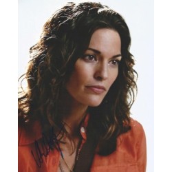 Autographe de Alana DE LA GARZA