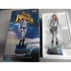LARA CROFT - Tomb Raider "The Cradle of Life" Angelina Jolie "Wetsuit" Statue