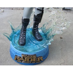LARA CROFT - Tomb Raider "The Cradle of Life" Angelina Jolie "Wetsuit" Statue