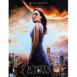 Autographe de Mila KUNIS Signed Autographed 11X14 Photo Jupiter Acending Promo Poster GV793664