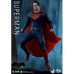 Hot Toys MMS343 Batman v Superman L'Aube de la Justice Superman Henry Cavill 1/6 Collectible Figurine 31cm