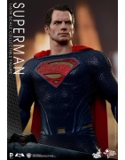 Hot Toys MMS343 Batman v Superman L'Aube de la Justice Superman Henry Cavill 1/6 Collectible Figurine 31cm