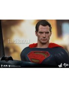 Hot Toys MMS343 Batman v Superman L'Aube de la Justice Superman Henry Cavill 1/6 Collectible Figurine 31cm