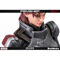 Mass Effect : Femshep Exclusive statue