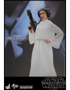 Hot Toys MMS298 Star Wars Ep. IV Un Nouvel Espoir Princesse Leia Carrie Fisher 1/6 Collectible Figurine 26cm