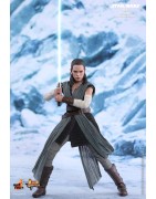 Hot Toys MMS446 Star War Episode VIII Les Derniers Jedi Rey ( Daisy Ridley ) Jedi Training 1/6 Collectible Figurine 28cm
