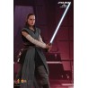 Hot Toys MMS446 Star War Episode VIII Les Derniers Jedi Rey ( Daisy Ridley ) Jedi Training 1/6 Collectible Figurine 28cm