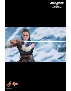 Hot Toys MMS446 Star War Episode VIII Les Derniers Jedi Rey ( Daisy Ridley ) Jedi Training 1/6 Collectible Figurine 28cm
