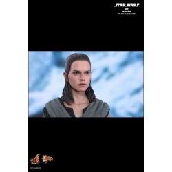 Hot Toys MMS446 Star War Episode VIII Les Derniers Jedi Rey ( Daisy Ridley ) Jedi Training 1/6 Collectible Figurine 28cm