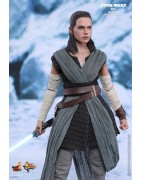 Hot Toys MMS446 Star War Episode VIII Les Derniers Jedi Rey ( Daisy Ridley ) Jedi Training 1/6 Collectible Figurine 28cm