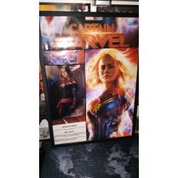 Photo Brie Larson - Marvel Avengers - Captain Marvel - Signature Officielle