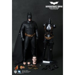 Hot Toys MMS155: Batman Begins - Batman Bruce Wayne Batsuit Version