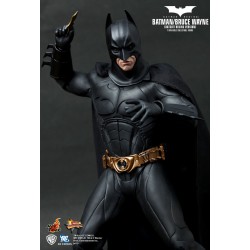 Hot Toys MMS155: Batman Begins - Batman Bruce Wayne Batsuit Version