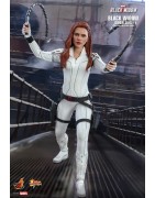 Hot Toys MMS601 Black Widow Action Figurine 1/6 Black Widow (Snow Suit Version) Collectible Figurine 28cm