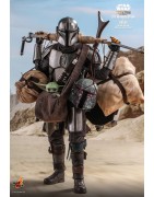Hot Toys TMS052 Star Wars The Mandalorian Action Figurine 1/6 The Mandalorian & Grogu Collectible Set (Deluxe Version) 30cm