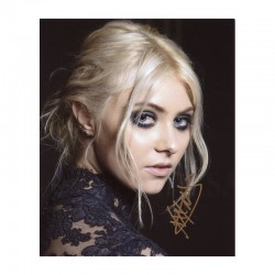 Autographe de Taylor MOMSEN - The Pretty Reckless - Musique