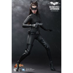 Hot Toys MMS188 Batman The Dark Knight Rises Catwoman ( Anne Hathaway ) 12" 28cm Collectible Figurine - Hot Toys