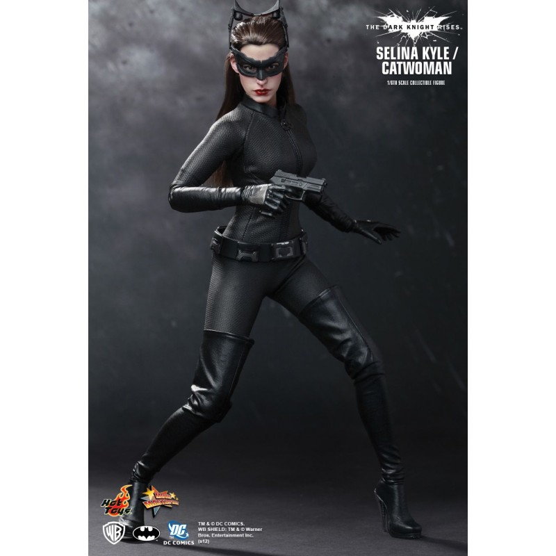 Hot Toys MMS188 Batman The Dark Knight Rises Catwoman ( Anne Hathaway ) 12" 28cm Collectible Figurine - Hot Toys Hot Toys MMS188 Batman The Dark Knight Rises Catwoman ( Anne Hathaway ) 12" 28cm Collectible Figurine - Hot Toys