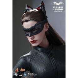 Hot Toys MMS188 Batman The Dark Knight Rises Catwoman ( Anne Hathaway ) 12" 28cm Collectible Figurine - Hot Toys