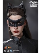 Hot Toys MMS188 Batman The Dark Knight Rises Catwoman ( Anne Hathaway ) 12" 28cm Collectible Figurine - Hot Toys