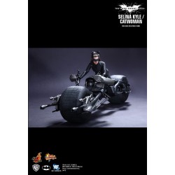 Hot Toys MMS188 Batman The Dark Knight Rises Catwoman ( Anne Hathaway ) 12" 28cm Collectible Figurine - Hot Toys