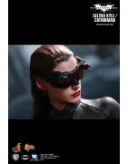 Hot Toys MMS188 Batman The Dark Knight Rises Catwoman ( Anne Hathaway ) 12" 28cm Collectible Figurine - Hot Toys